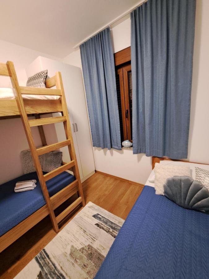 Apartman Blue 茨里克韦尼察 外观 照片