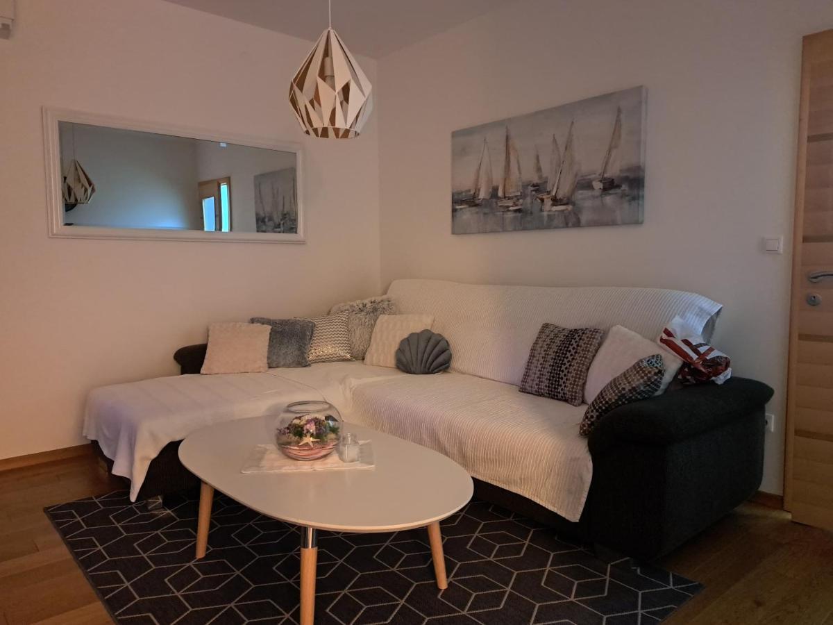 Apartman Blue 茨里克韦尼察 外观 照片