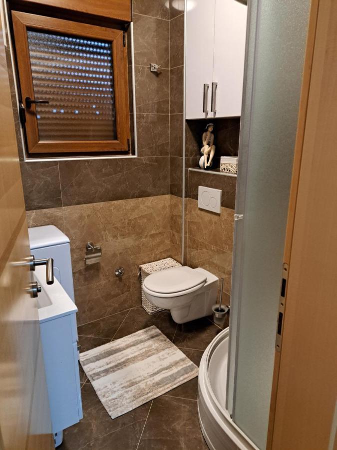 Apartman Blue 茨里克韦尼察 外观 照片